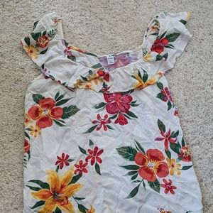 Old Navy Ruffled Top Sleeveless Shirt
